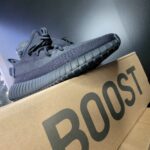 Avaliação de Yeezy Boost 350 V2 Onyx – Tênis Preto Unissex por Gustavo F.