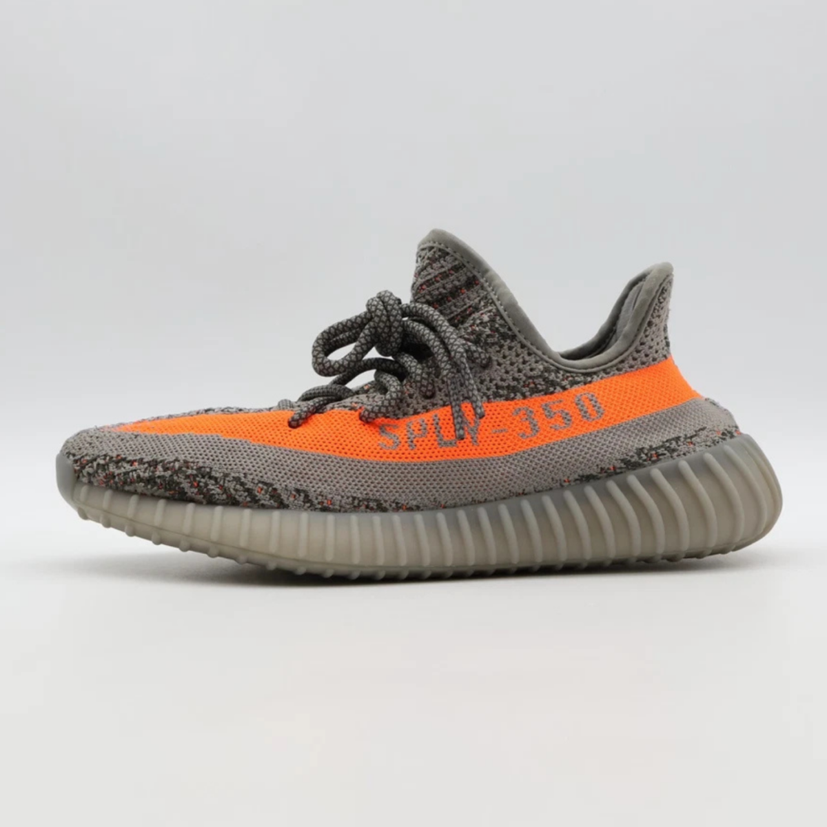 Yeezy Boost 350 V2 Beluga Reflective - vista lateral