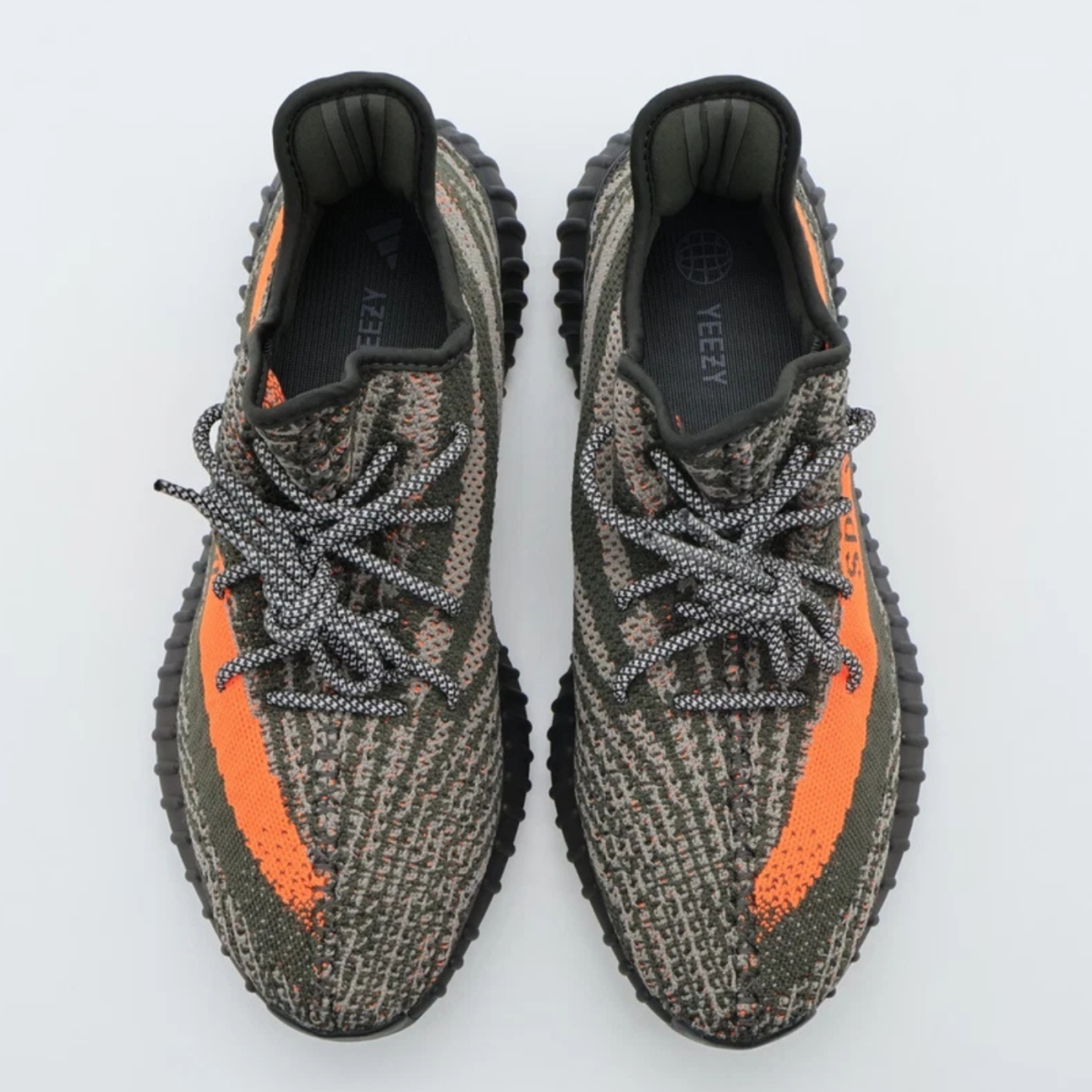 Yeezy Boost 350 V2 Carbon Beluga - vista superior