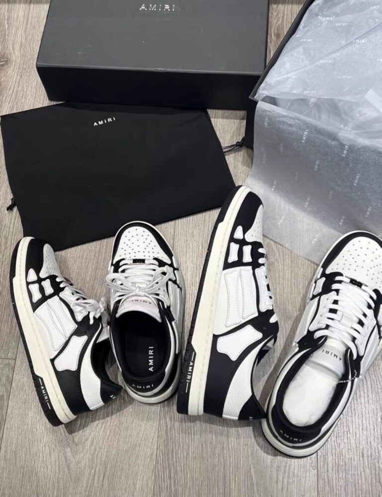 Avaliação de Amiri Skel-Top Low Black/White por Ernani P.