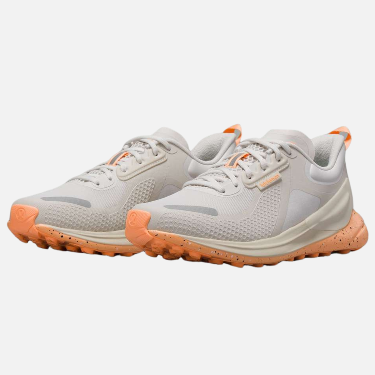 Lululemon Blissfeel Trail - vista lateral