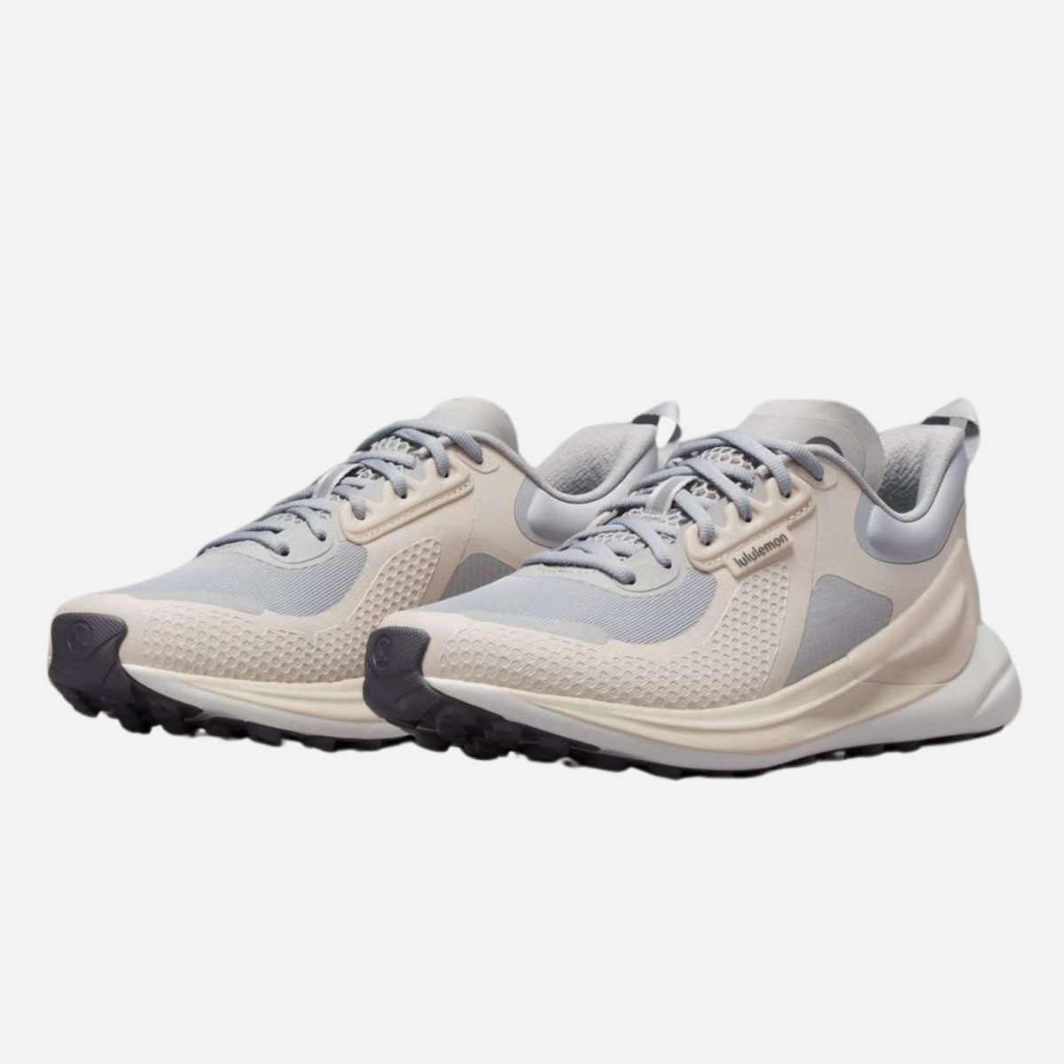 Lululemon Blissfeel Trail - vista lateral