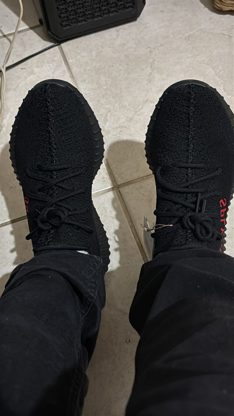 Avaliação de Yeezy Boost 350 V2 Bred por Ramon P.