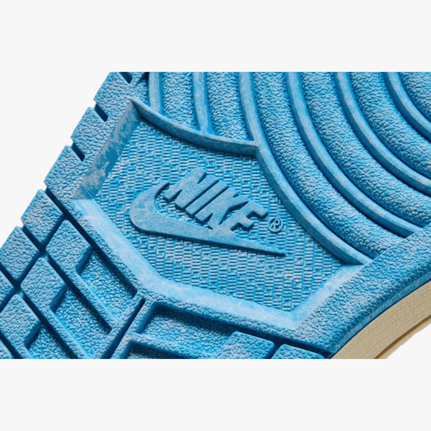 AJ1 Retro High OG UNC Reimagined