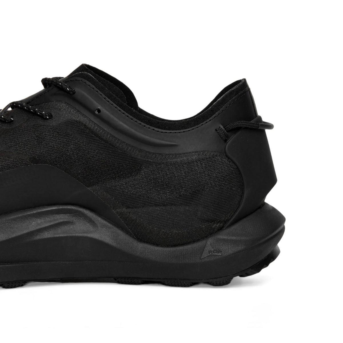 ROA Hiking Sella Black - vista lateral