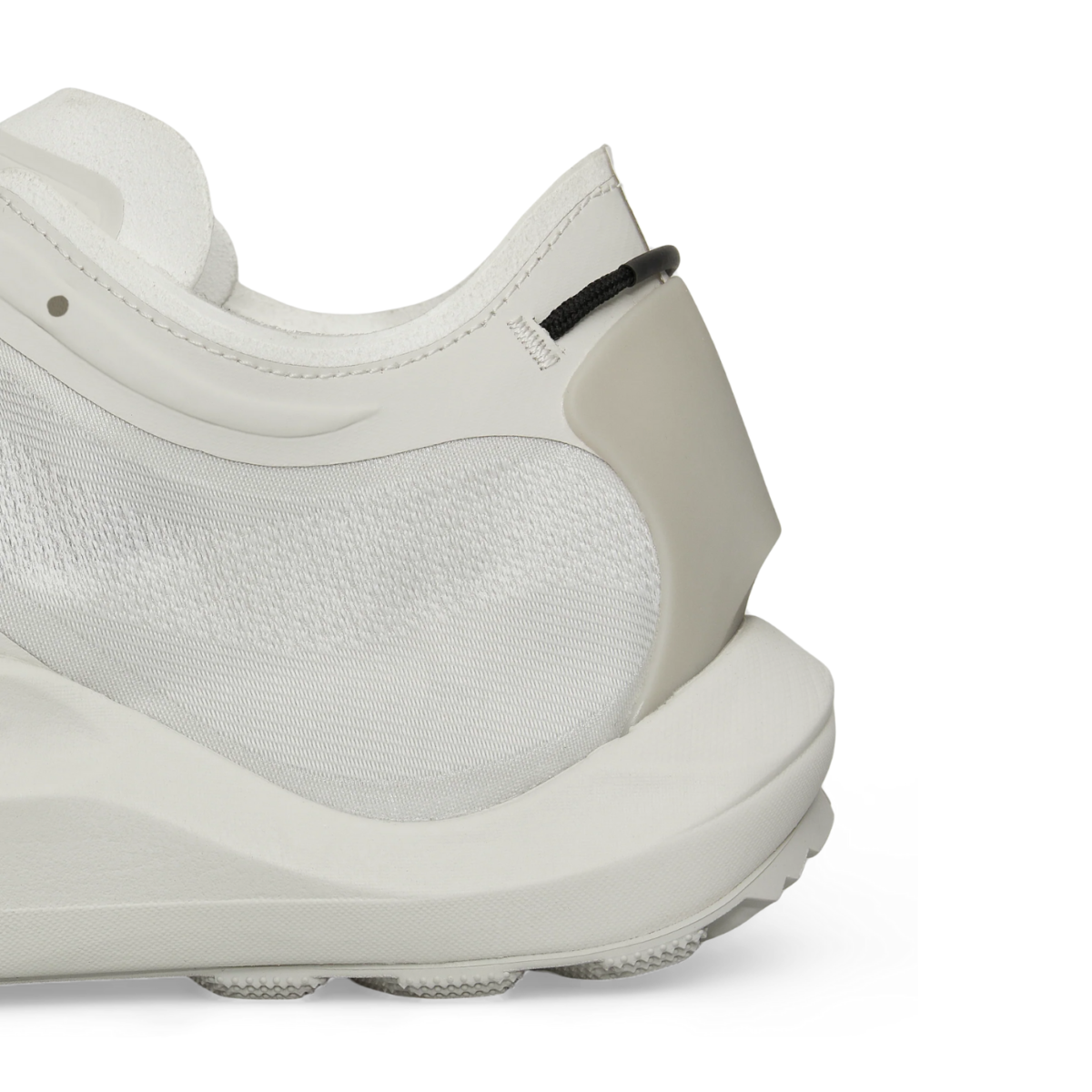 ROA Hiking Sella Off White - vista lateral